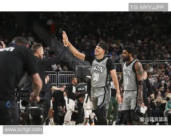 深圳篮球队战术之争引发热议球迷与专家观点交锋分析 深圳篮球队战术之争引发热议球迷与专家观点交锋分析