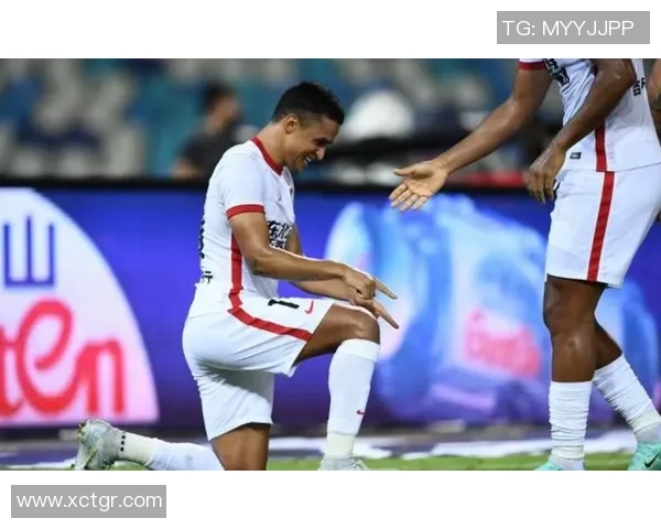 深圳篮球队以52分稳居精英赛积分榜首位争夺冠军之路愈发明朗 深圳篮球队以52分稳居精英赛积分榜首位争夺冠军之路愈发明朗