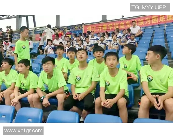 同班同学的足球明星们你知道哪些球员曾是同学吗