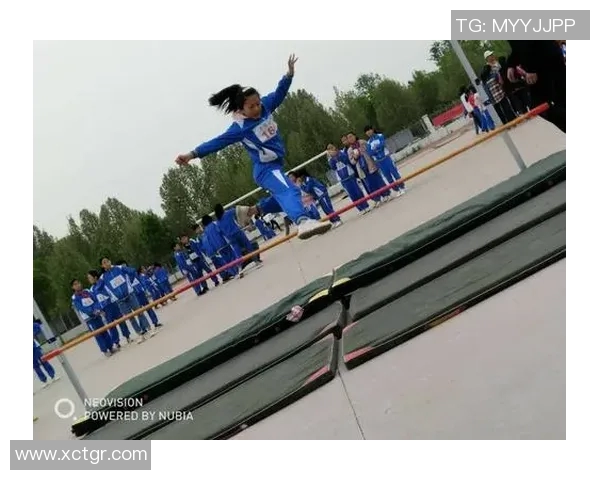 武汉足球队在钻石联赛中的拼搏历程与未来展望 武汉足球队在钻石联赛中的拼搏历程与未来展望