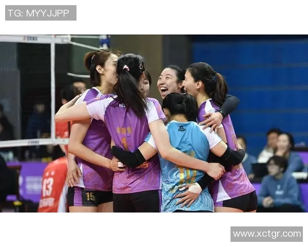 深圳排球队展现顽强耐力在联赛中逆袭的精彩表现与启示 深圳排球队展现顽强耐力在联赛中逆袭的精彩表现与启示