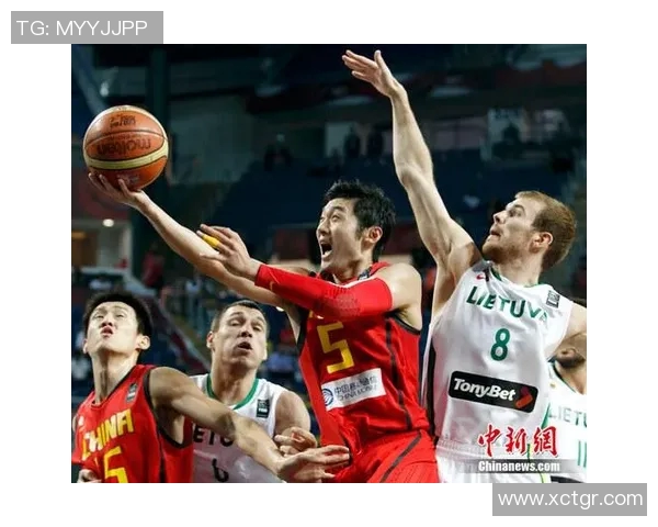 深圳篮球队在亚运会积分榜上以54分稳居第一名展现强劲实力 深圳篮球队在亚运会积分榜上以54分稳居第一名展现强劲实力