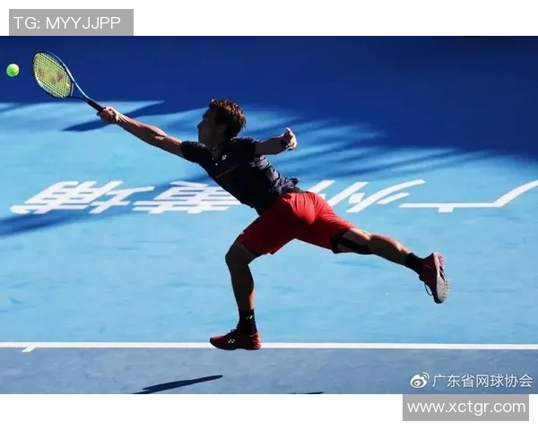 深度对话:黄娜如何在网球世界中追寻梦想与挑战自我